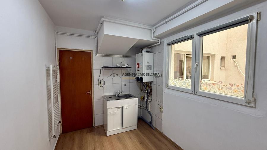 Apartament cu 2 camere decomandat în Timișoara