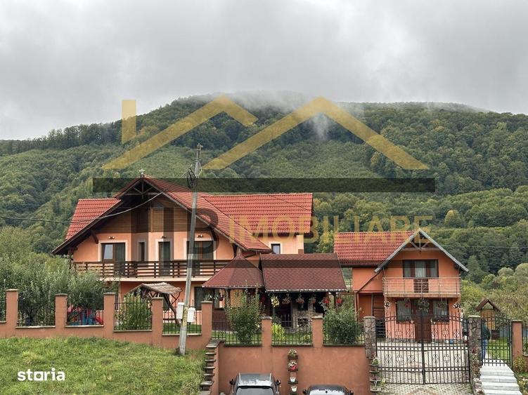 Casă cu 4 camere în Ocna de Sus