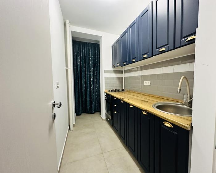 Apartament cu 3 camere, mobilat în Drumul Taberei