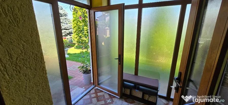 Casă cu 5 camere cu Teren 860 Mp în Central
