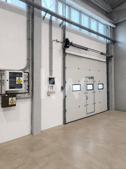 Spațiu industrial, de 300 mp, în Bartolomeu