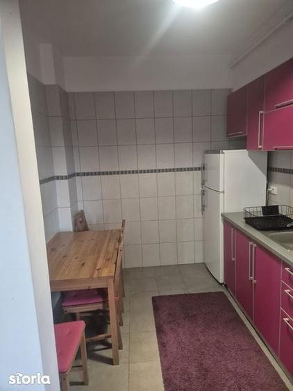 Apartament cu 2 camere semidecomandat în Fundeni