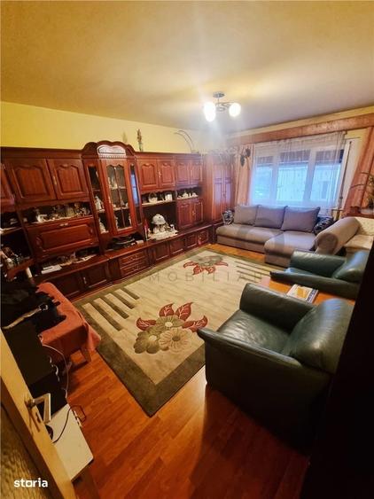 Apartament cu 3 camere decomandat în Calea Aradului