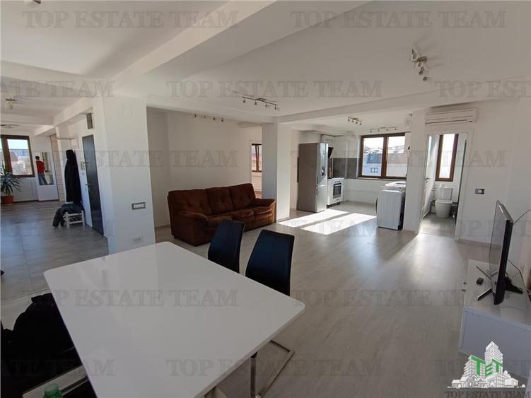 Apartament cu 3 camere circular, mobilat în Beller