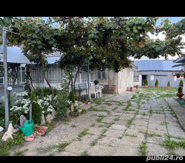 Casă cu 2 camere cu Teren 17.5 Mp în Fălticeni
