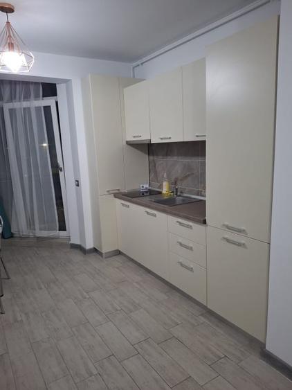 Apartament cu 2 camere decomandat, mobilat în Nord