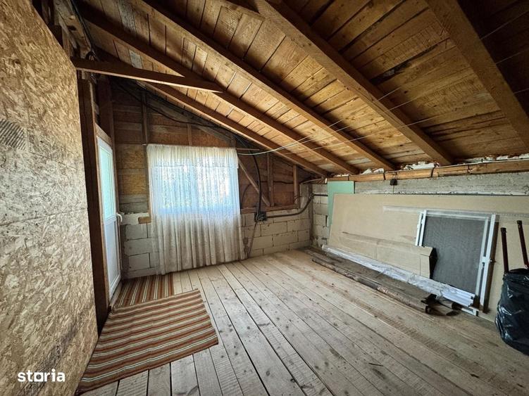 Casă cu 3 camere cu Teren 550 Mp în CFR