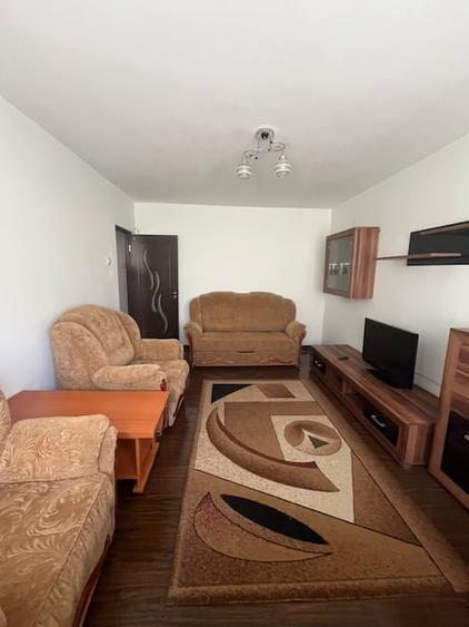 Apartament cu 2 camere decomandat în Militari