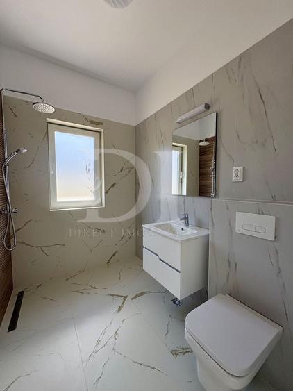 Apartament cu 2 camere semidecomandat, mobilat în Florești