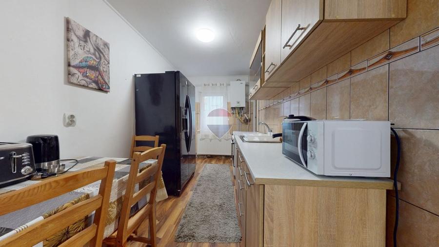 Apartament cu 2 camere decomandat, mobilat în Bartolomeu