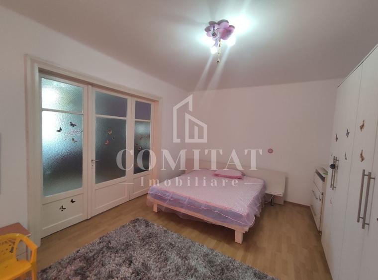 Apartament cu 3 camere decomandat, mobilat în Zorilor