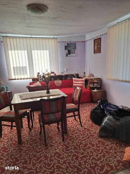 Casă cu 3 camere cu Teren 1300 Mp în Moftin