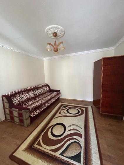 Casă cu 3 camere cu Canalizare în Palas