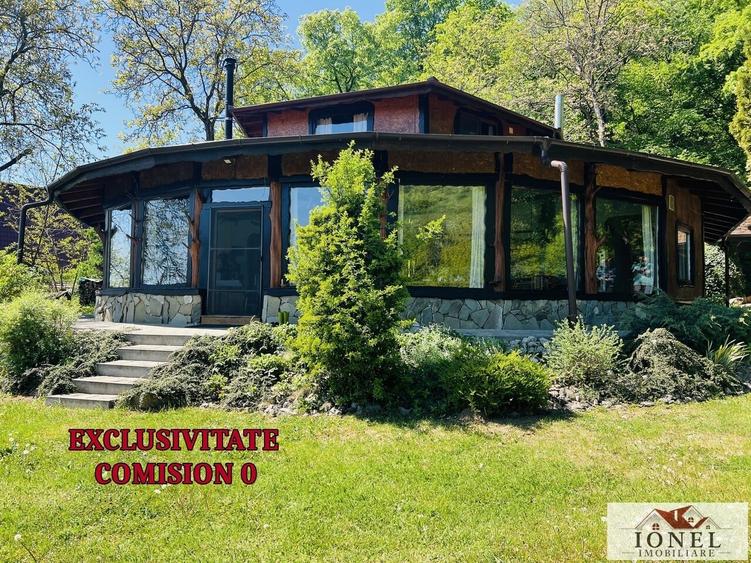 Casă individuală cu 5 camere cu Teren 8633 Mp în Aiud