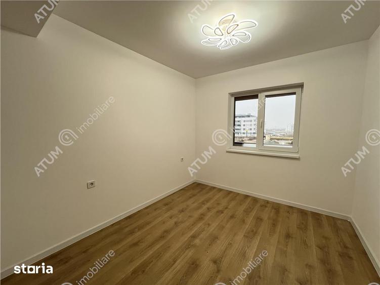 Apartament cu 3 camere decomandat în Piața Cluj