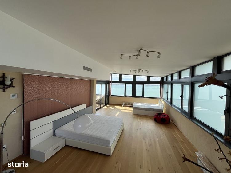 Apartament cu 4 camere în Central