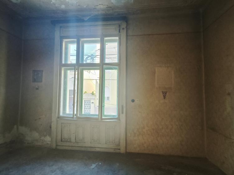 Apartament cu 2 camere în Elisabetin