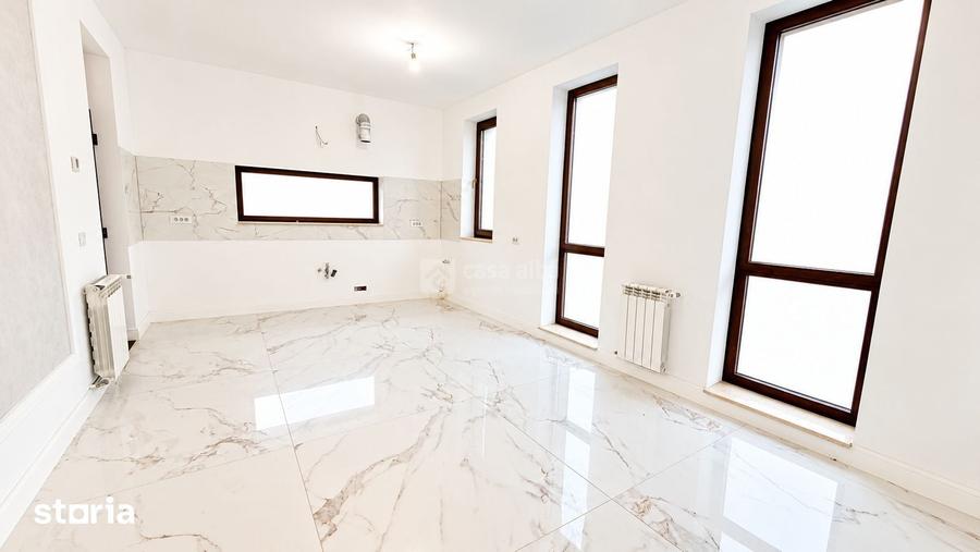 Casă cu 5 camere cu Teren 500 Mp în Valea Lupului