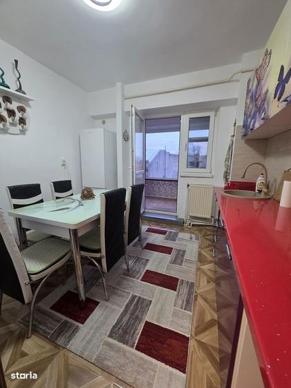 Apartament cu 2 camere decomandat, mobilat în Ultracentral
