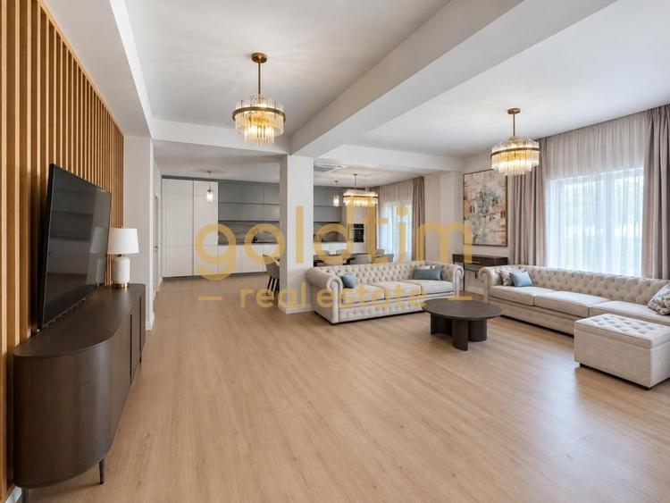 Duplex cu 5 camere cu Canalizare în Corbeanca
