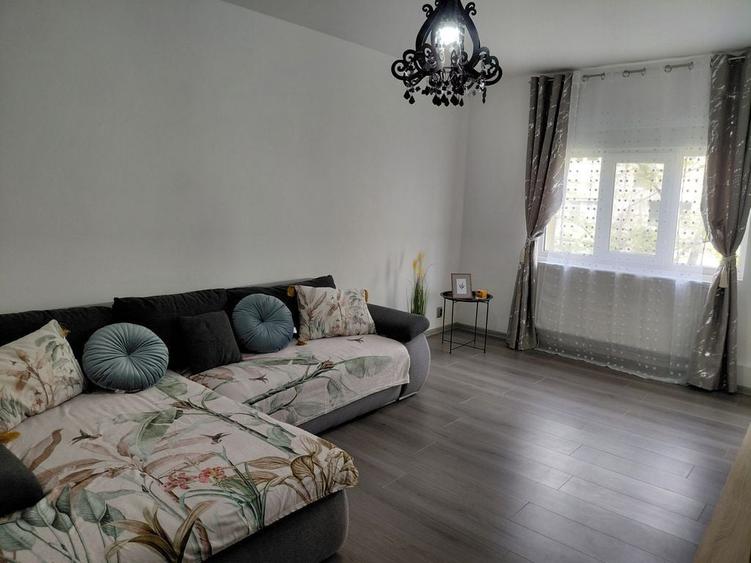 Apartament cu 2 camere decomandat în Mazepa 2