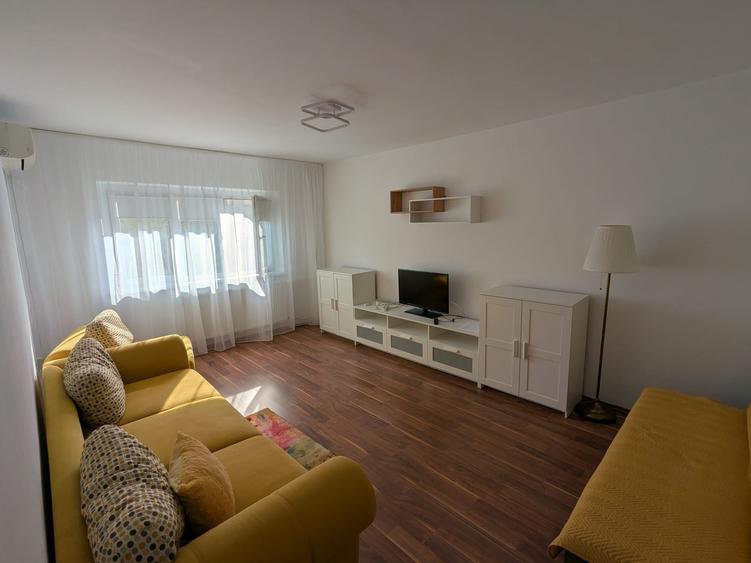 Apartament cu 2 camere decomandat în Cantacuzino
