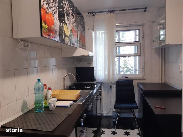 Apartament cu 2 camere, decomandat Copou langa Universitatea Cuza - 1