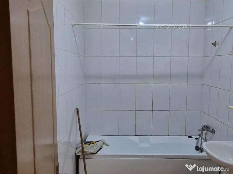 Garsonieră decomandată în Florești
