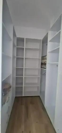 Apartament cu 2 camere nedecomandat, mobilat în Parcul Carol