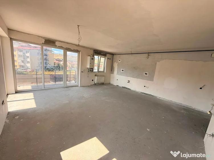 Apartament 2 camere semidecomandat zona Florilor - 11