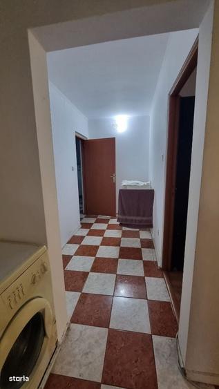 Apartament cu 4 camere decomandat în Militari