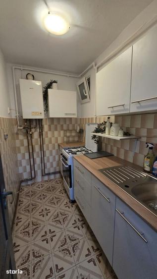 Apartament cu 2 camere în Micro 14