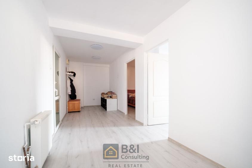 Apartament cu 4 camere în Bucium