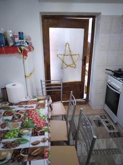 Apartament cu 2 camere semidecomandat în Piața Cluj