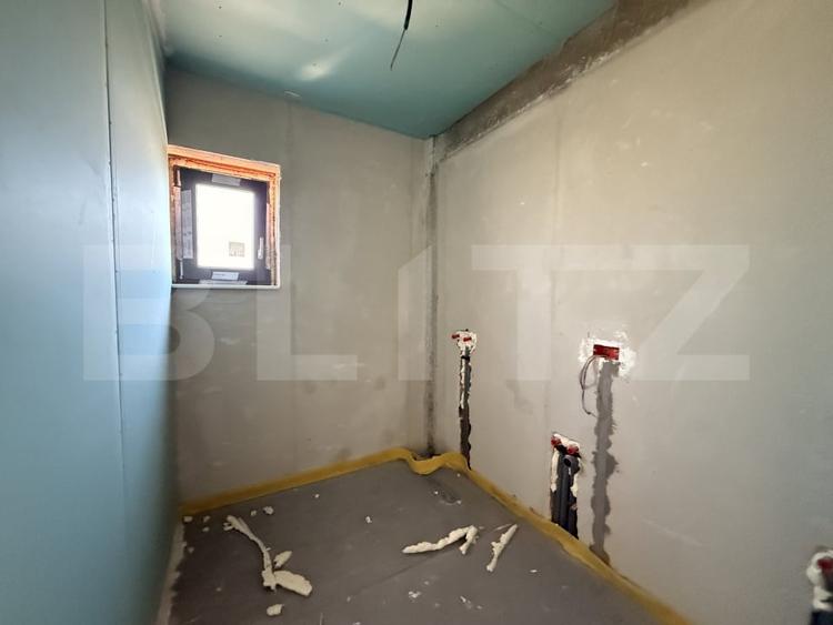 Apartament cu 2 camere decomandat în Est