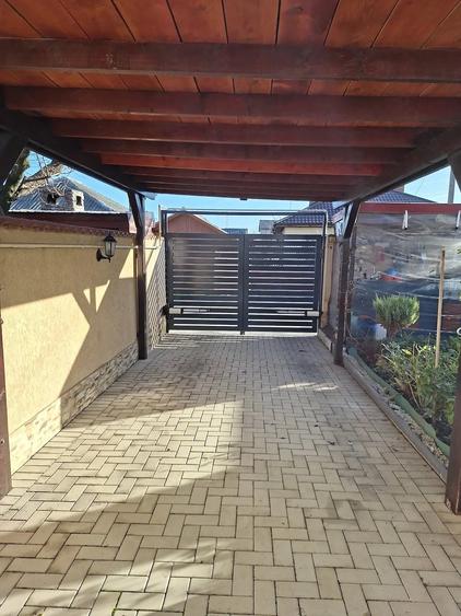 Vand casa in Centrul Civic Cumpana - 13