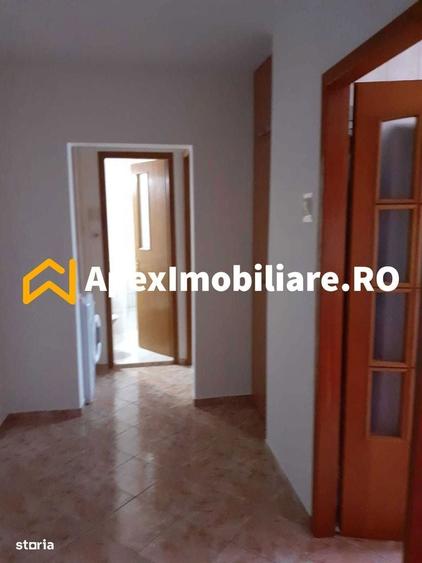 Apartament cu 2 camere decomandat în Doamna Ghica