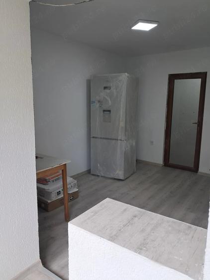 Apartament cu 2 camere semidecomandat în Obor