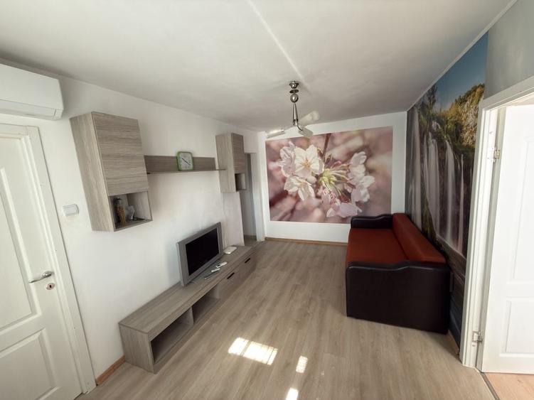 Apartament cu 2 camere decomandat în Alexandru cel Bun