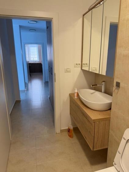 Apartament cu 2 camere decomandat, mobilat în Răcădău