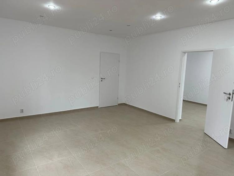 Spațiu comercial, de 42 mp, în Marginea