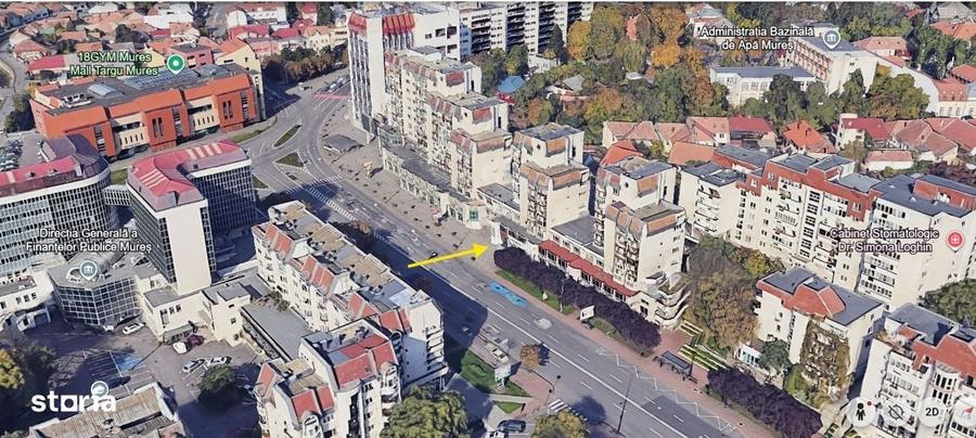 Spațiu comercial, de 445 mp, în Central
