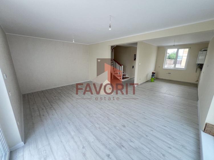 Duplex cu 4 camere cu Canalizare în Giroc