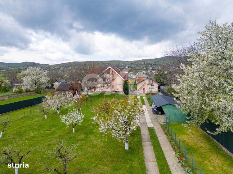 Casă cu 4 camere în Sărata