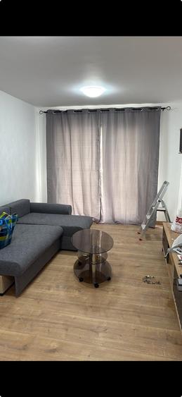 Apartament cu 2 camere semidecomandat, mobilat în Florești — fotografia 1