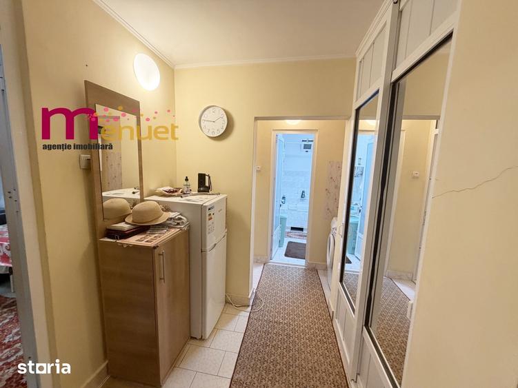 Apartament cu 2 camere decomandat în C5