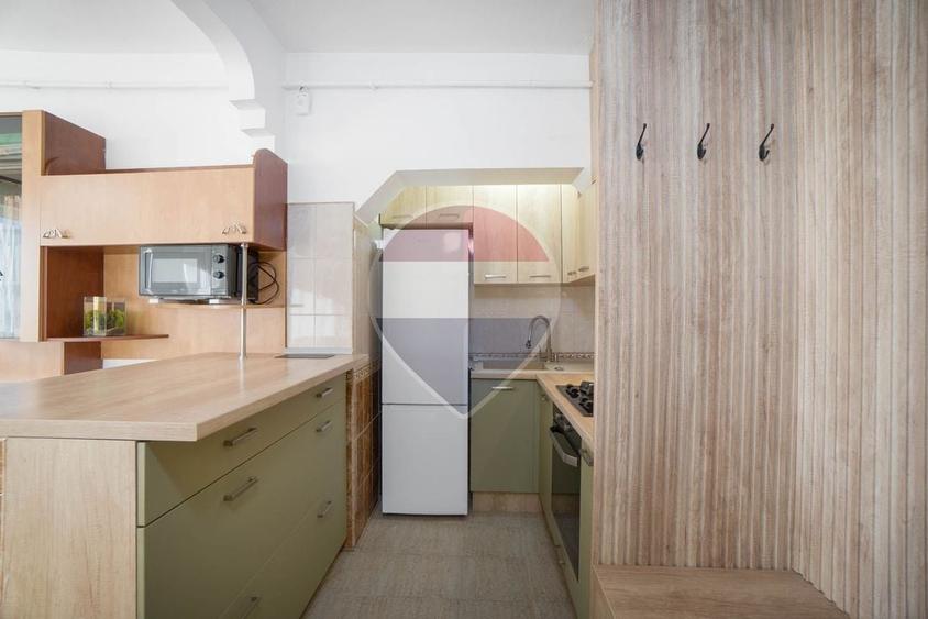 Apartament cu 2 camere nedecomandat, mobilat în Noua