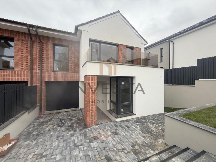 Duplex cu 6 camere cu Canalizare în Borhanci