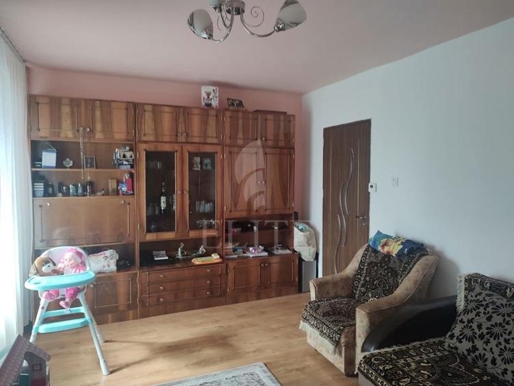 Apartament cu 2 camere decomandat în Zorilor