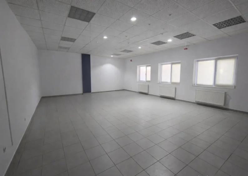 Spațiu comercial, de 52 mp, în Faleza Nord